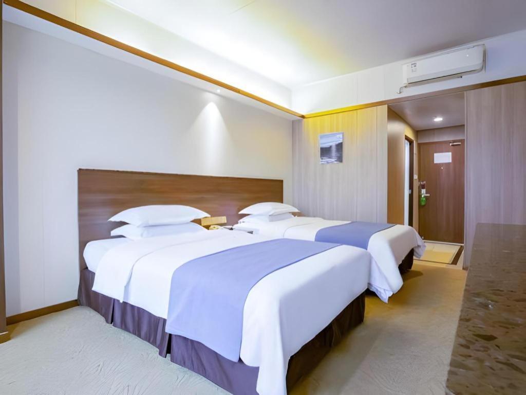 My Pleasant Hotel Shenzhen Exteriör bild
