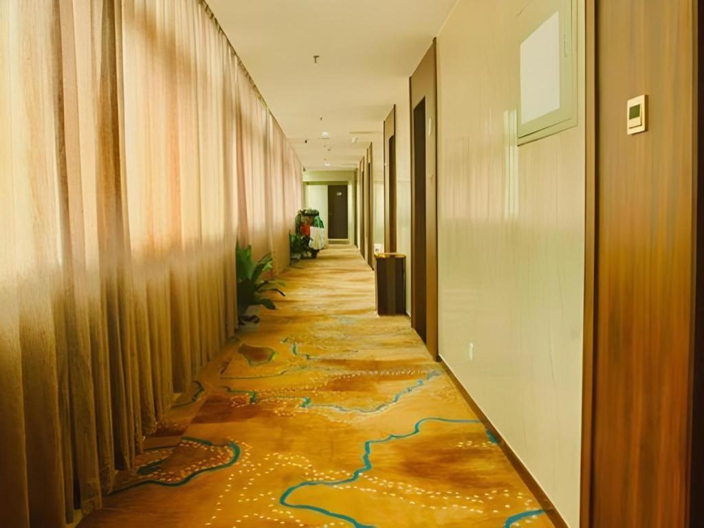 My Pleasant Hotel Shenzhen Exteriör bild